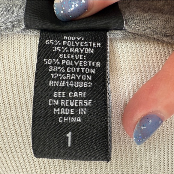 Torrid Gray and Blue Boxy 3/4 Sleeve Henley Shirt Size 1 - Picture 5 of 5